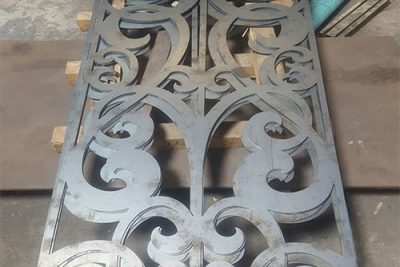 Gia công cổng cửa sắt hoa văn