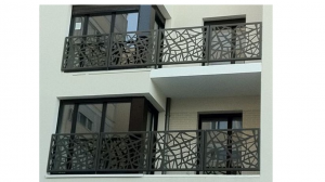 Ban công sắt được đánh giá cao về độ thẩm mỹ và tuổi thọ