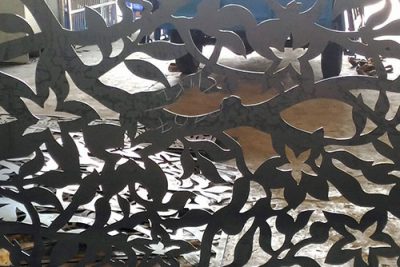 Cắt CNC vách ngăn cành cây vn43