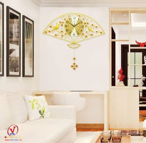 Mẫu đồng hồ bắt mắt cho gia chủ mệnh kim